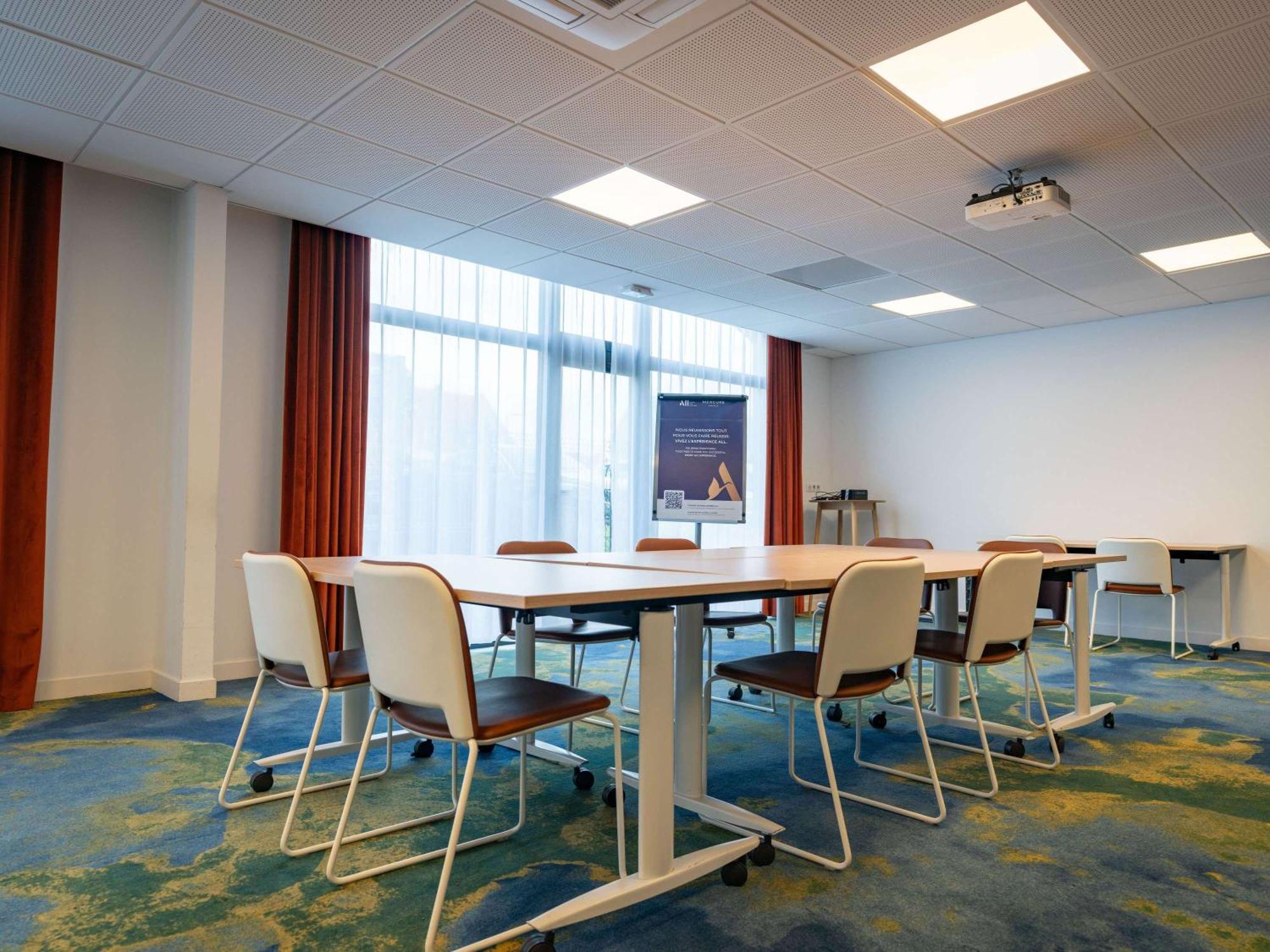 Mercure Saint Omer Centre Gare Εξωτερικό φωτογραφία